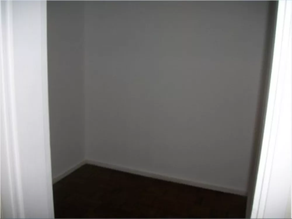 Apartamento para alugar com 3 quartos, 110m² - Foto 3