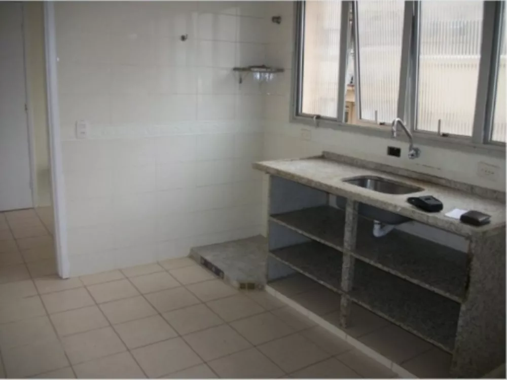 Apartamento para alugar com 3 quartos, 110m² - Foto 6