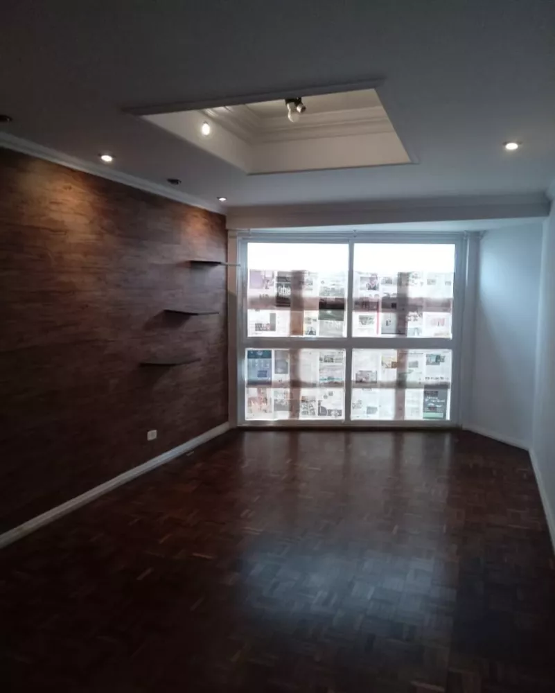 Apartamento para alugar com 1 quarto, 50m² - Foto 2