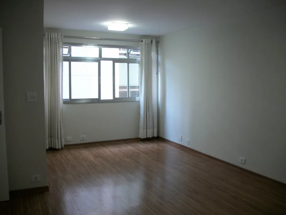 Apartamento para alugar com 2 quartos, 80m² - Foto 2