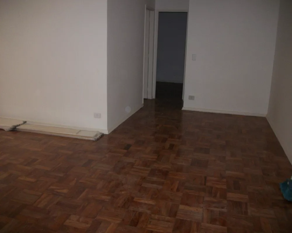 Apartamento à venda com 2 quartos, 70m² - Foto 4