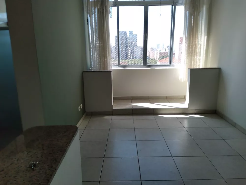 Apartamento para alugar com 1 quarto, 48m² - Foto 1