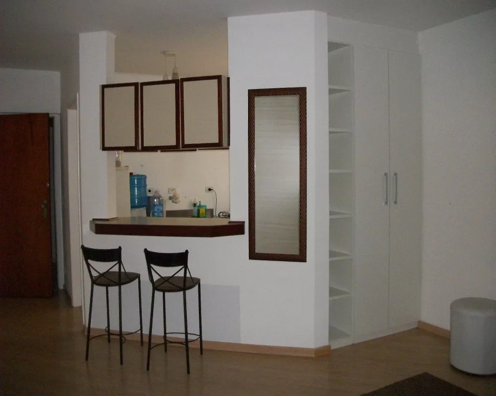 Apartamento para alugar com 1 quarto, 50m² - Foto 1