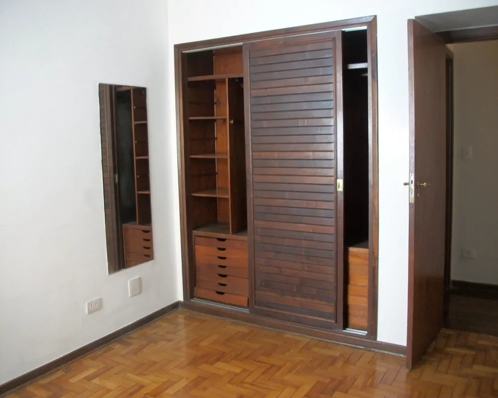 Apartamento à venda com 3 quartos, 140m² - Foto 9