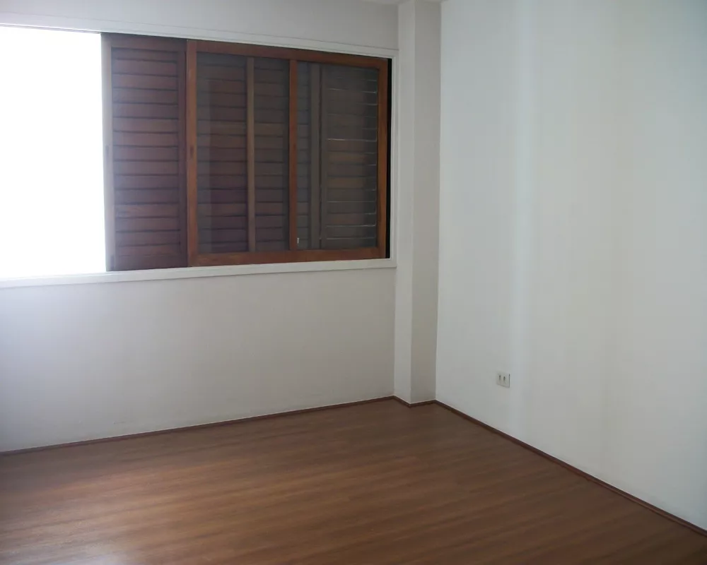 Apartamento à venda com 3 quartos, 140m² - Foto 12