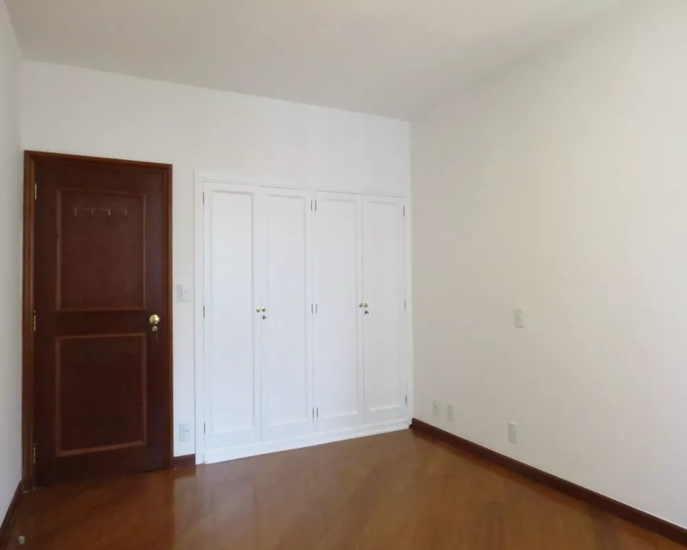 Apartamento para alugar com 2 quartos, 97m² - Foto 3