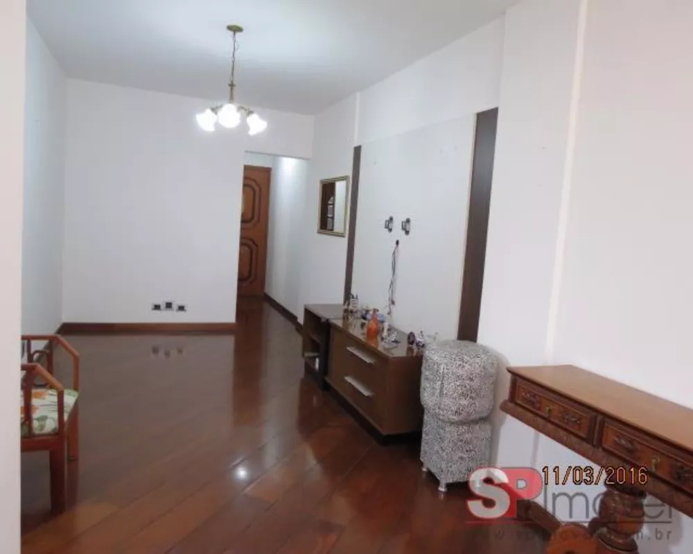 Apartamento à venda com 2 quartos, 72m² - Foto 1