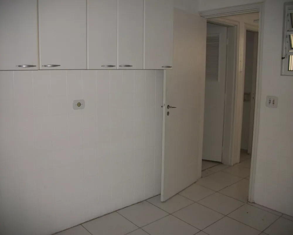 Apartamento para alugar com 2 quartos, 100m² - Foto 5