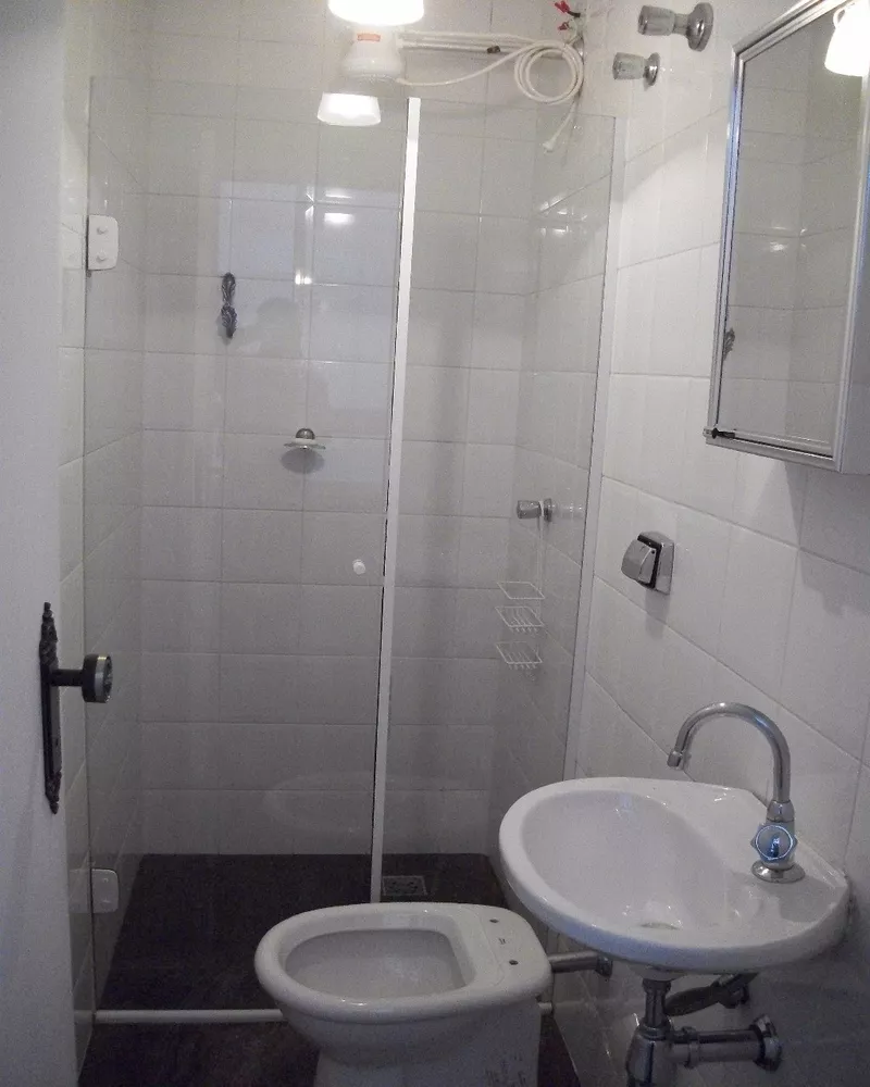 Apartamento para alugar com 2 quartos, 127m² - Foto 3