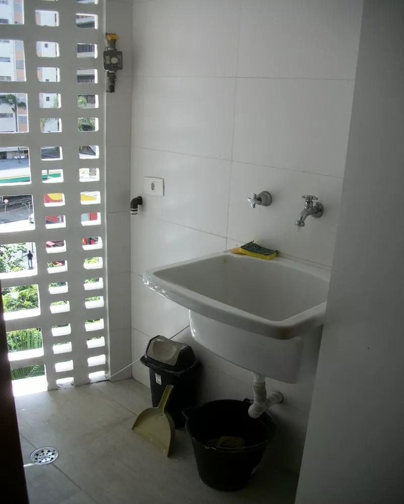 Apartamento para alugar com 2 quartos, 60m² - Foto 9