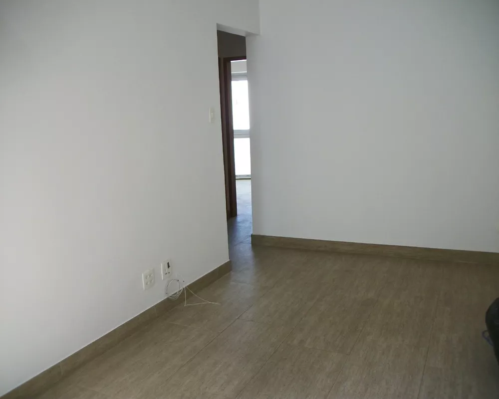 Apartamento para alugar com 2 quartos, 60m² - Foto 4