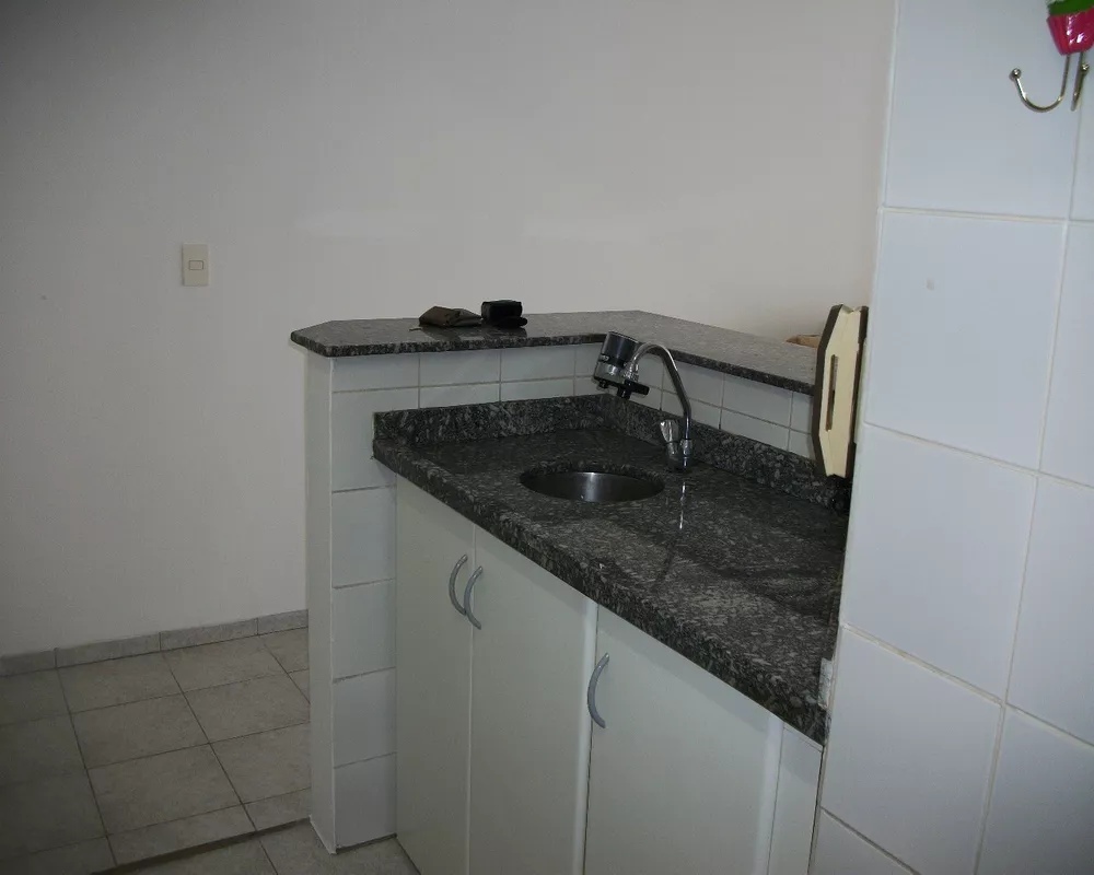 Apartamento para alugar com 1 quarto, 40m² - Foto 4