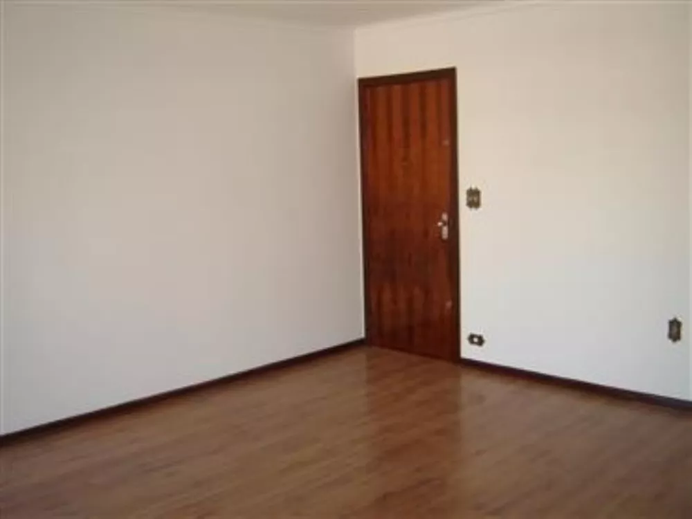 Apartamento à venda com 3 quartos, 140m² - Foto 3