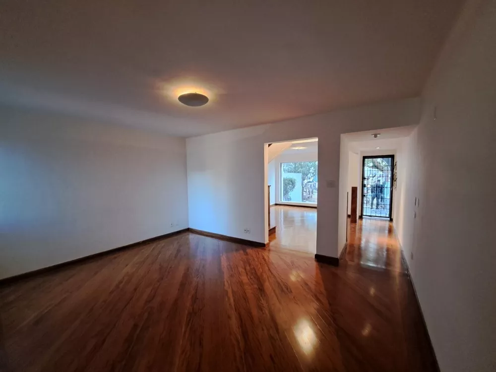 Prédio Inteiro para alugar com 3 quartos, 120m² - Foto 8