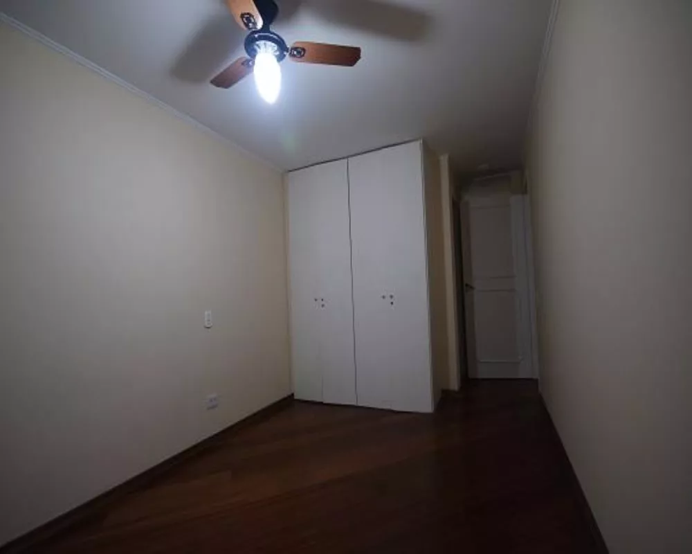 Apartamento para alugar com 3 quartos, 130m² - Foto 5