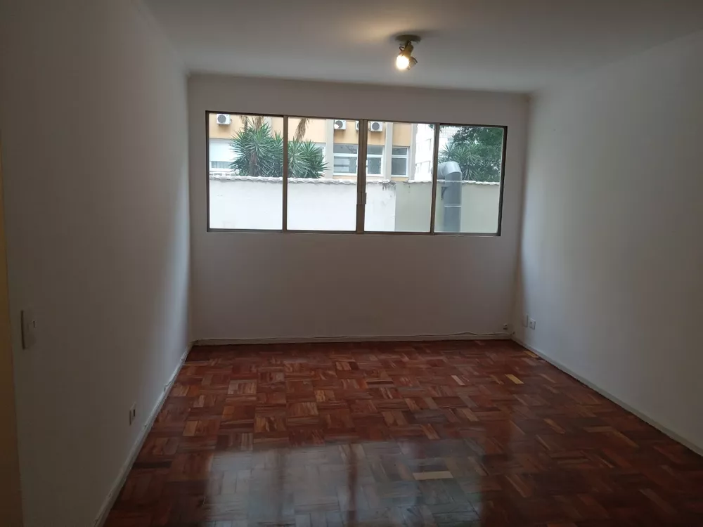 Apartamento para alugar com 2 quartos, 70m² - Foto 1