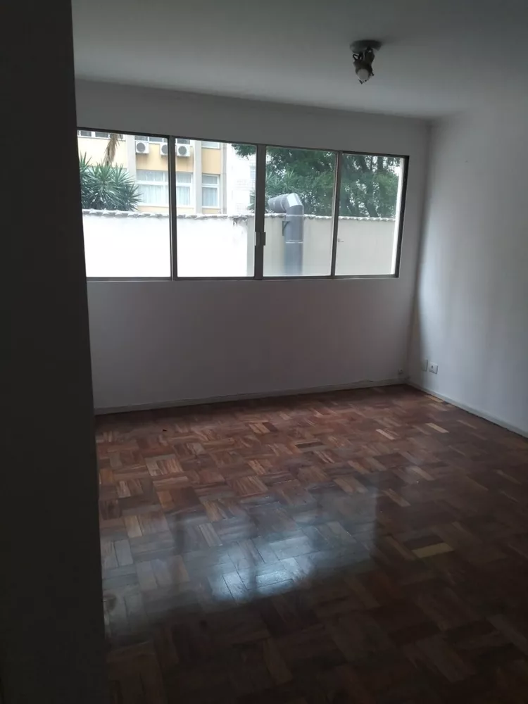 Apartamento para alugar com 2 quartos, 70m² - Foto 2