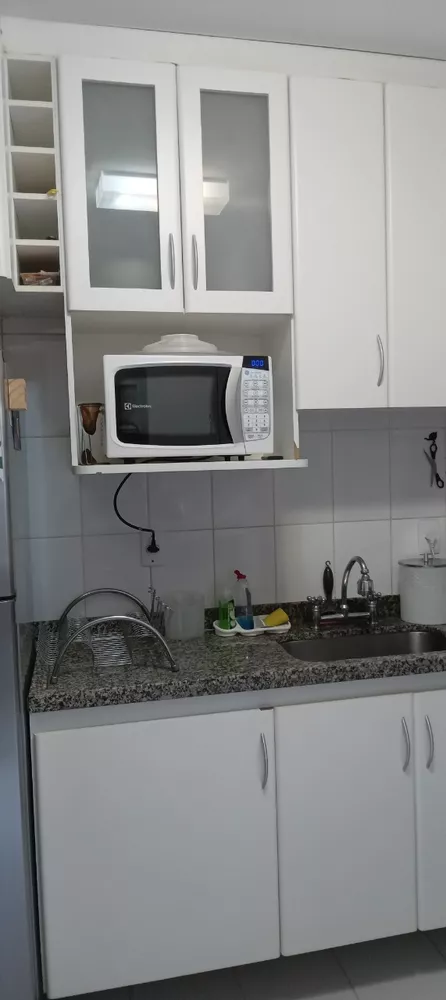 Apartamento à venda com 2 quartos, 75m² - Foto 17