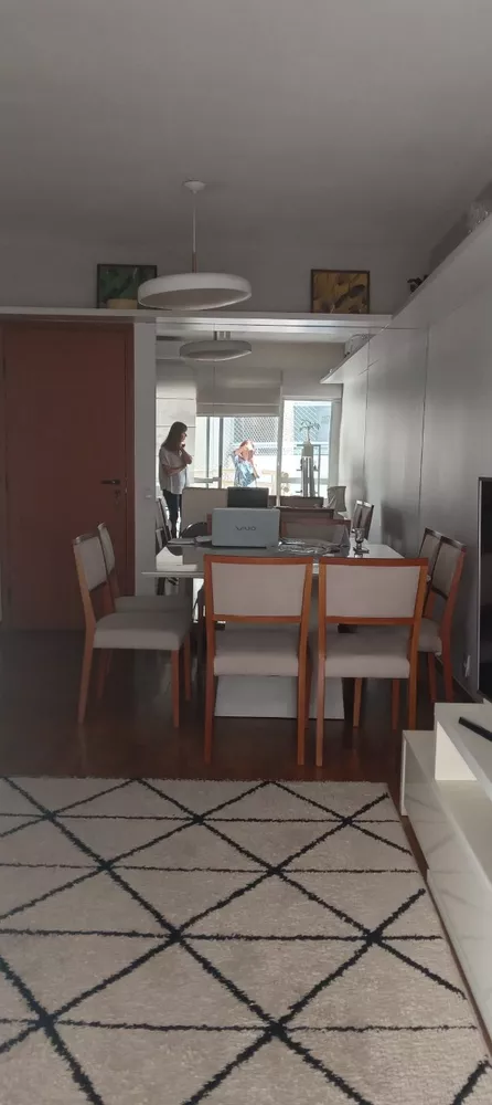 Apartamento à venda com 2 quartos, 75m² - Foto 5