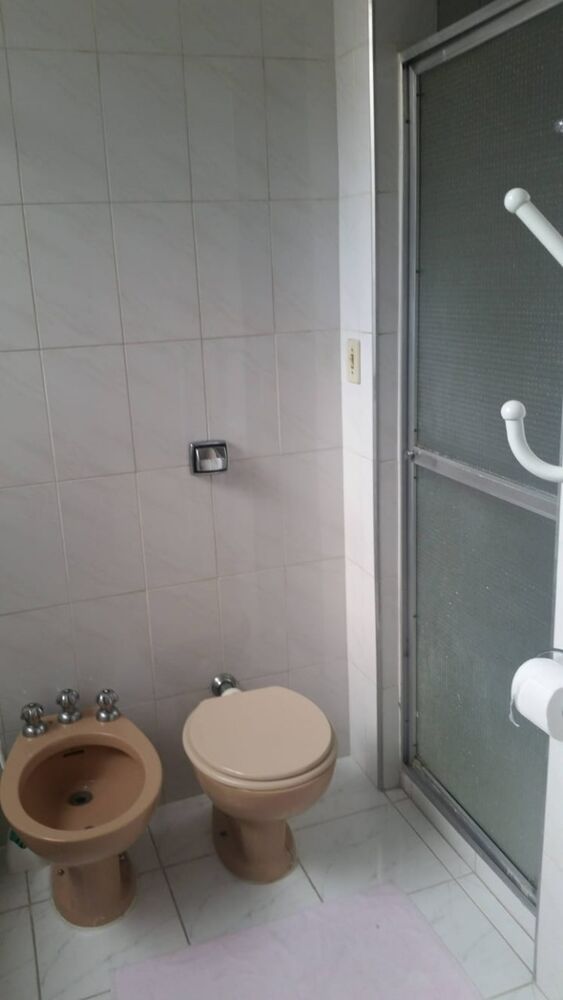 Apartamento para alugar com 3 quartos, 190m² - Foto 12