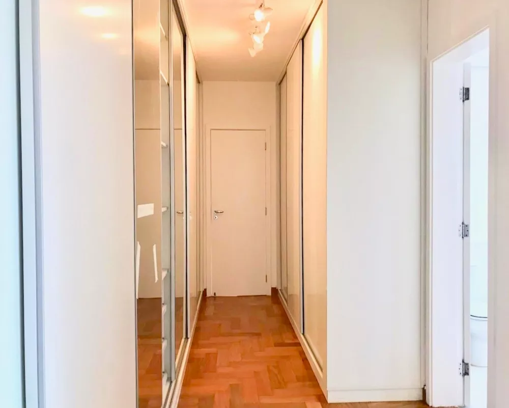 Apartamento para alugar com 3 quartos, 203m² - Foto 6