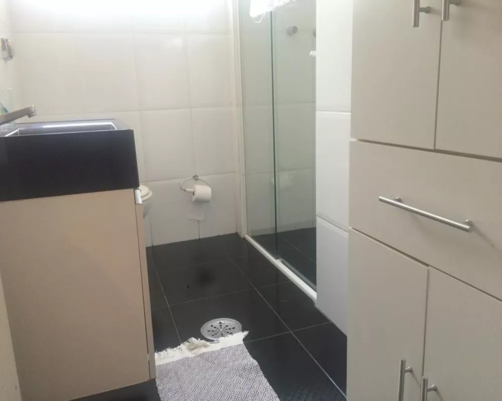 Apartamento para alugar com 2 quartos, 85m² - Foto 3