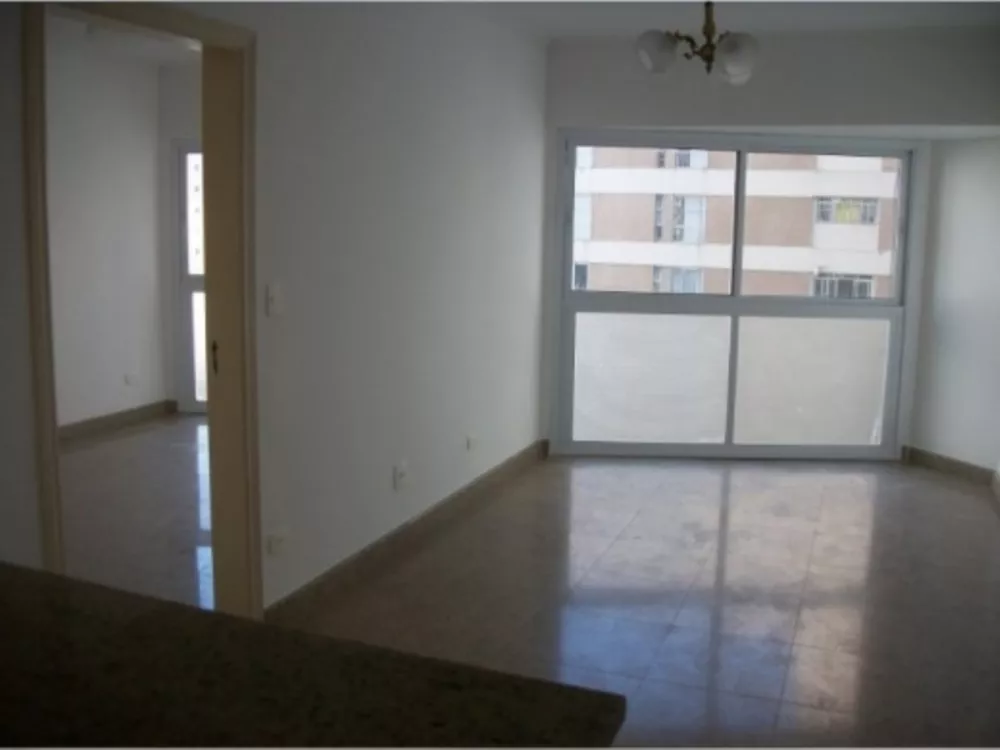 Apartamento para alugar com 1 quarto, 50m² - Foto 1