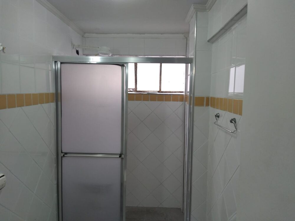 Apartamento para alugar com 2 quartos, 75m² - Foto 10