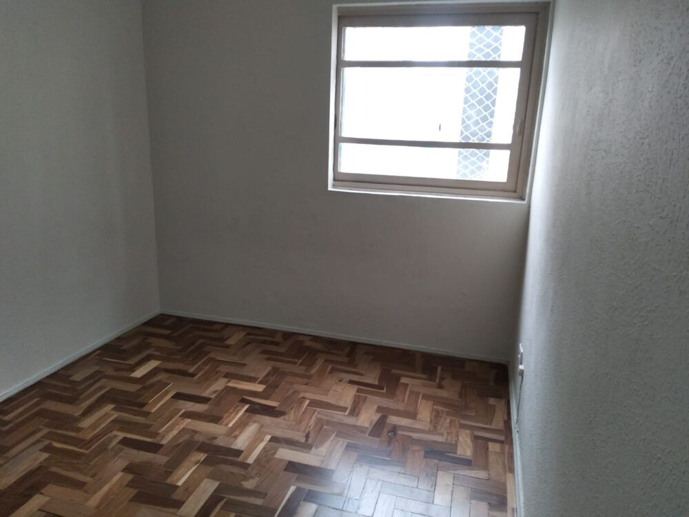 Apartamento para alugar com 2 quartos, 75m² - Foto 7