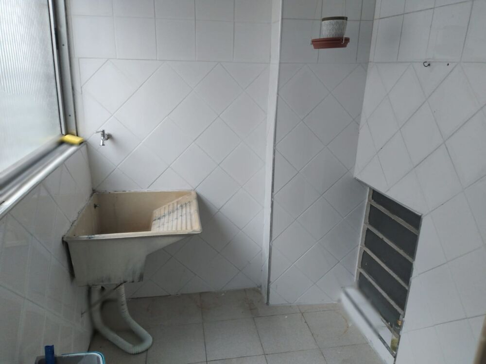 Apartamento para alugar com 2 quartos, 75m² - Foto 9