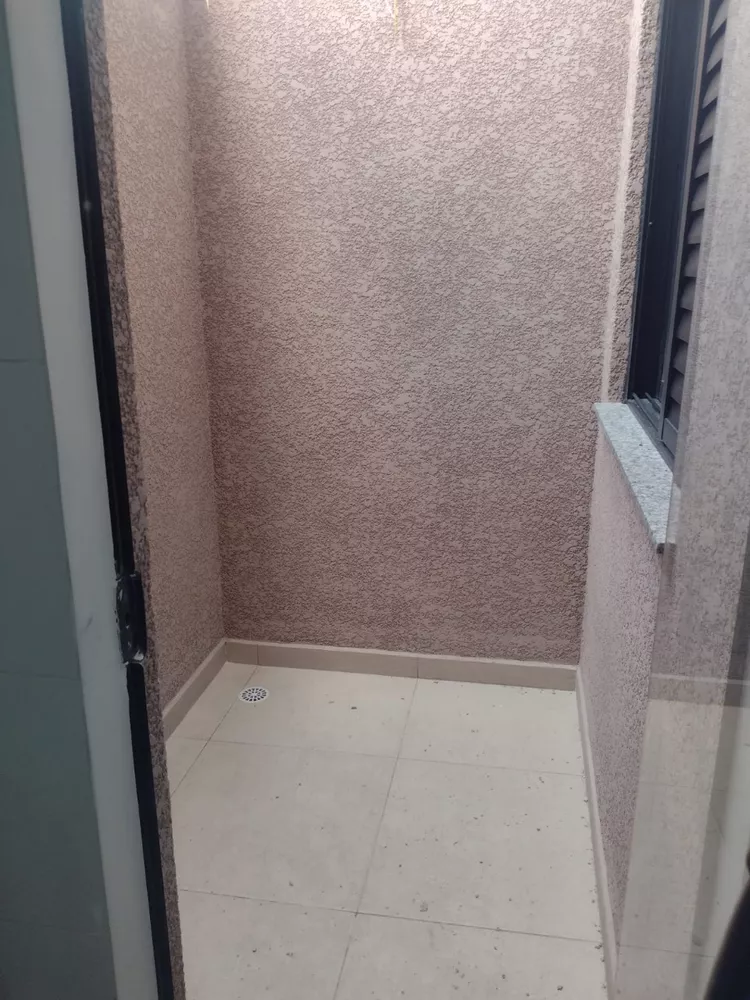 Apartamento à venda com 2 quartos, 37m² - Foto 3