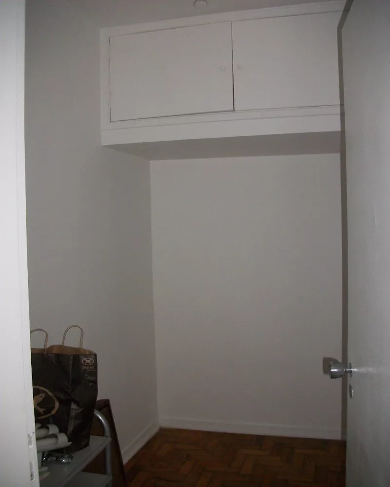 Apartamento para alugar com 3 quartos, 130m² - Foto 4