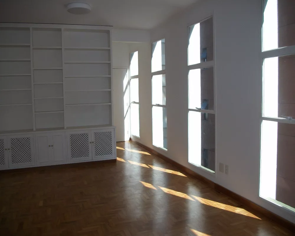 Apartamento para alugar com 3 quartos, 160m² - Foto 1