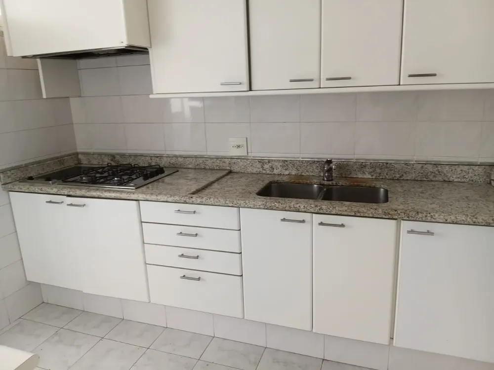 Apartamento, 3 quartos, 200 m² - Foto 1