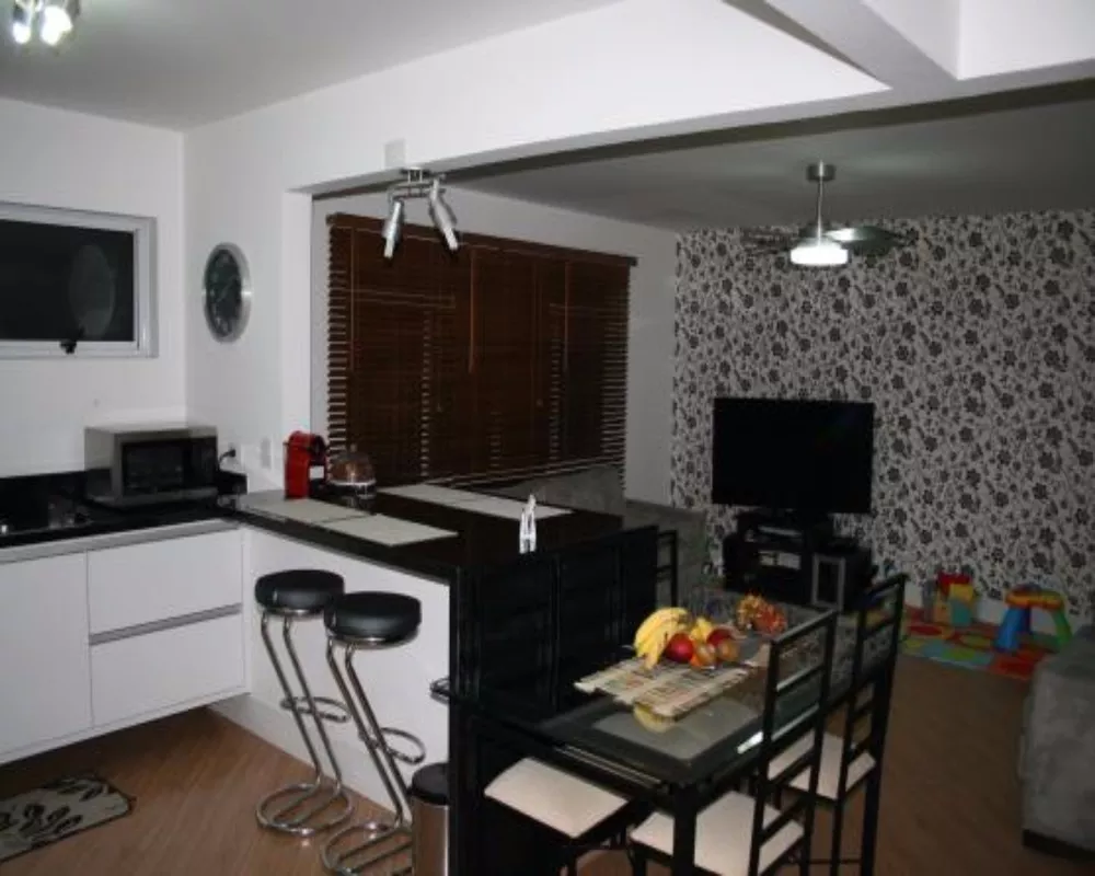 Apartamento à venda com 2 quartos, 94m² - Foto 1