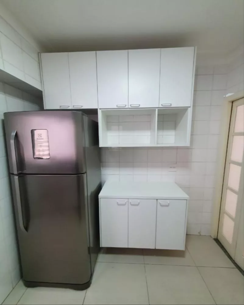 Apartamento para alugar com 2 quartos, 100m² - Foto 4