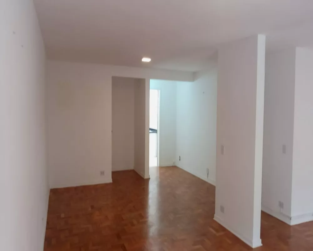 Apartamento para alugar com 2 quartos, 123m² - Foto 2