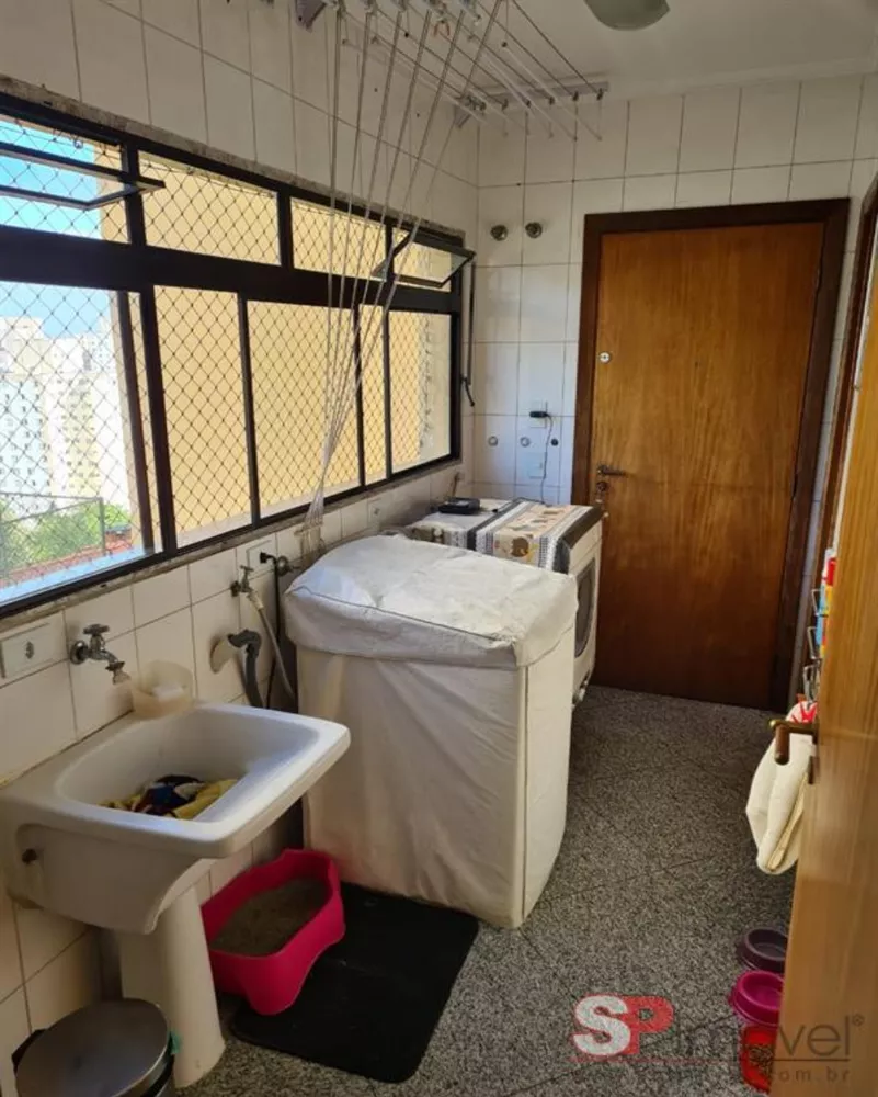 Apartamento à venda com 3 quartos, 128m² - Foto 17