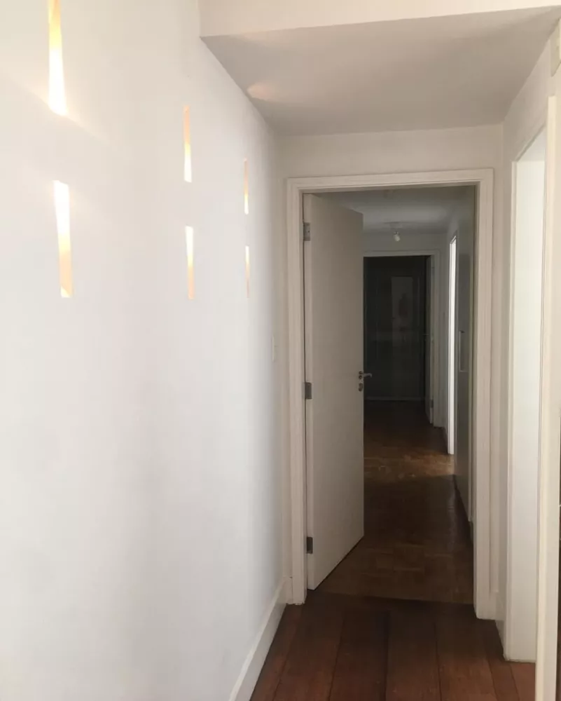 Apartamento para alugar com 2 quartos, 164m² - Foto 8