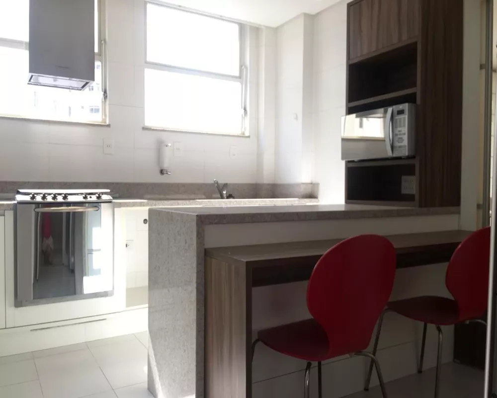 Apartamento para alugar com 2 quartos, 164m² - Foto 5