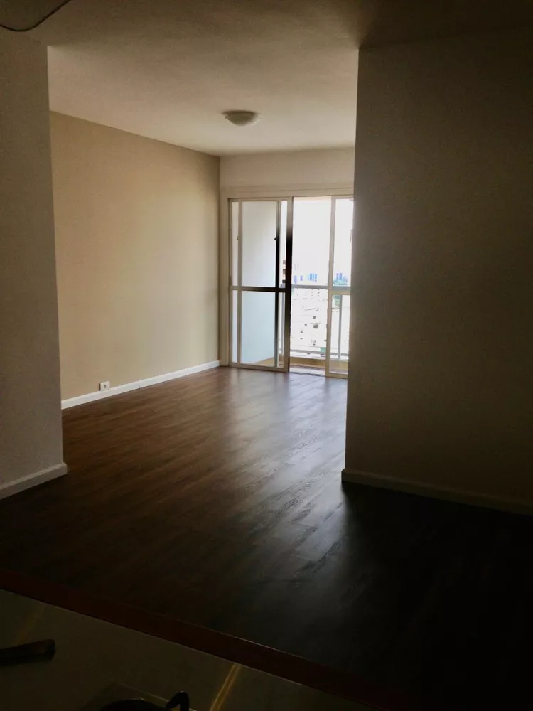 Apartamento para alugar com 2 quartos, 110m² - Foto 4