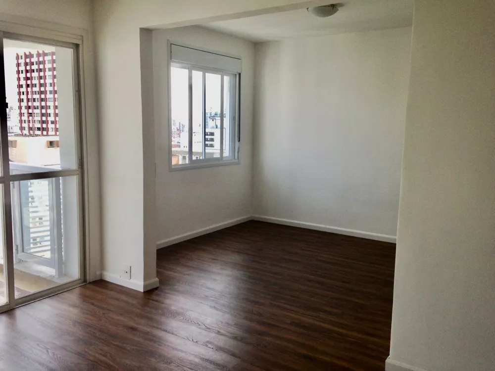 Apartamento para alugar com 2 quartos, 110m² - Foto 1