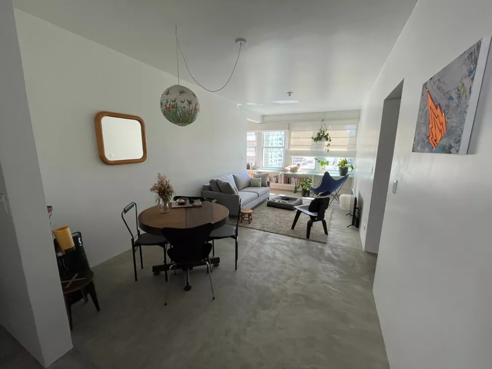 Apartamento para alugar com 3 quartos, 110m² - Foto 2