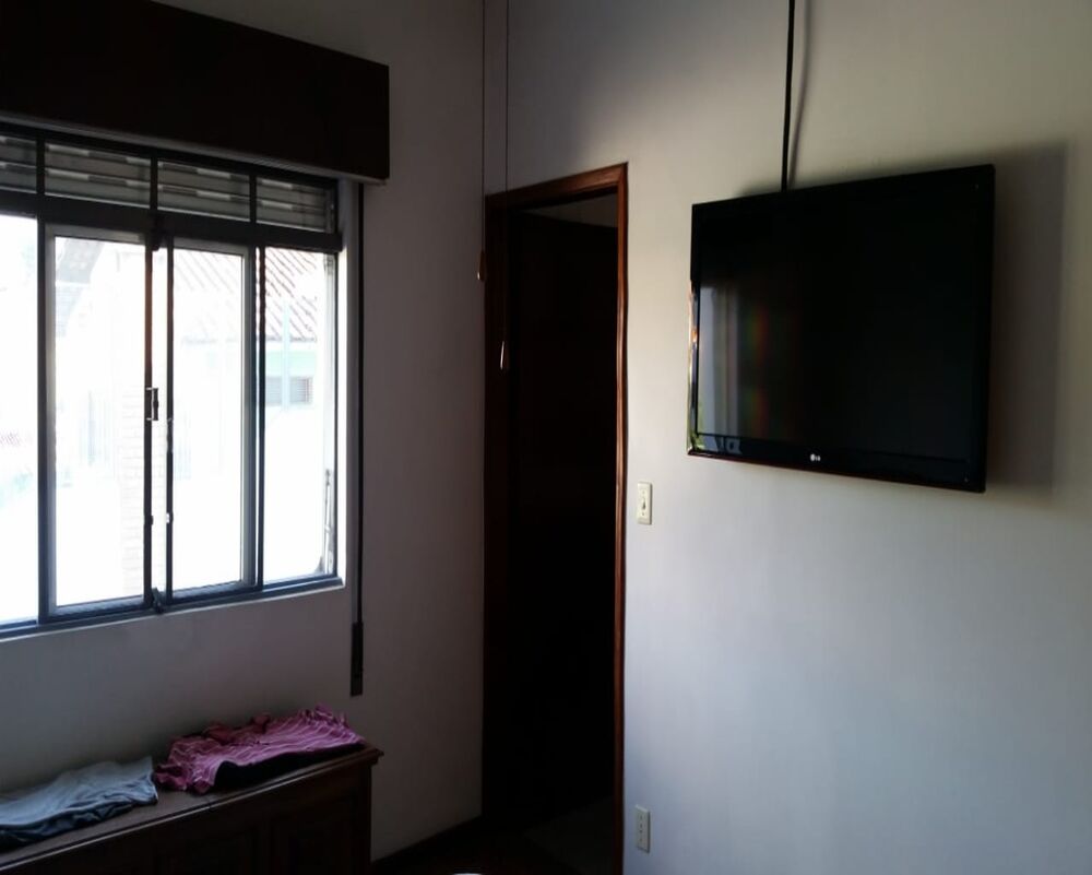 Sobrado, 3 quartos, 240 m² - Foto 1