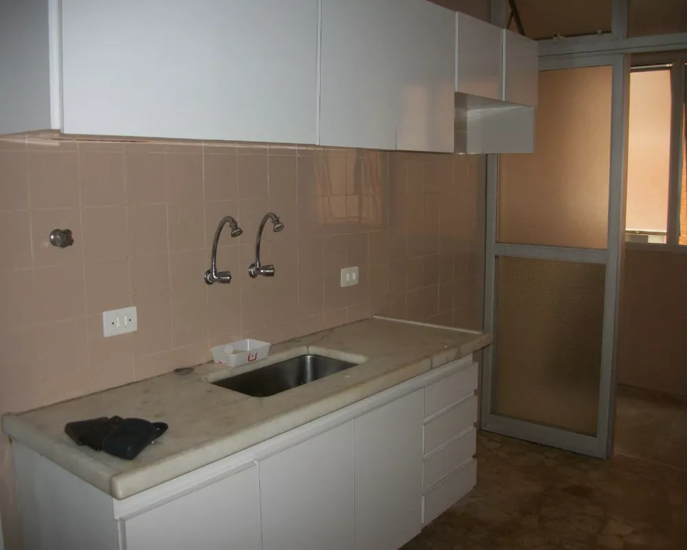 Apartamento para alugar com 2 quartos, 98m² - Foto 4