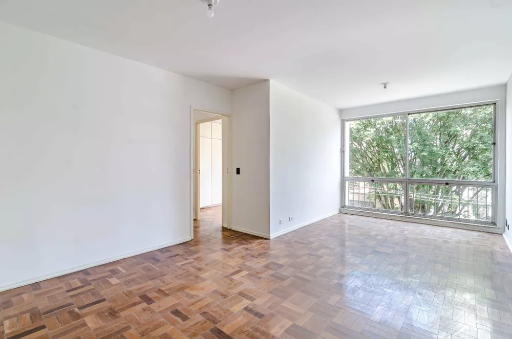 Apartamento à venda com 3 quartos, 101m² - Foto 2