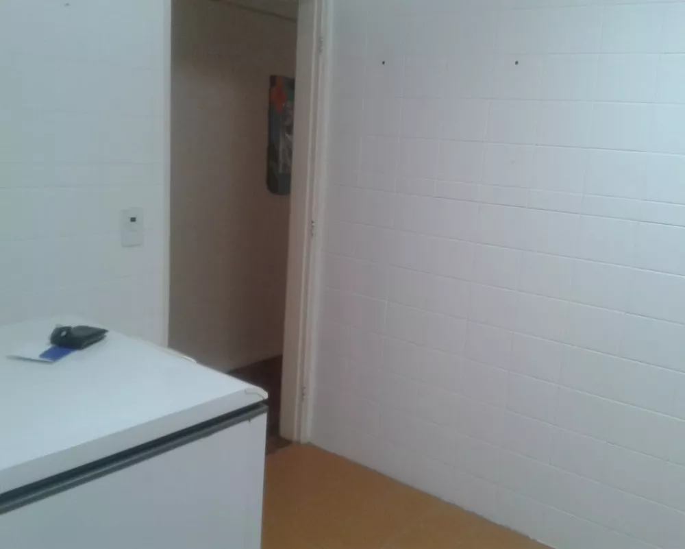 Apartamento à venda com 2 quartos, 80m² - Foto 3