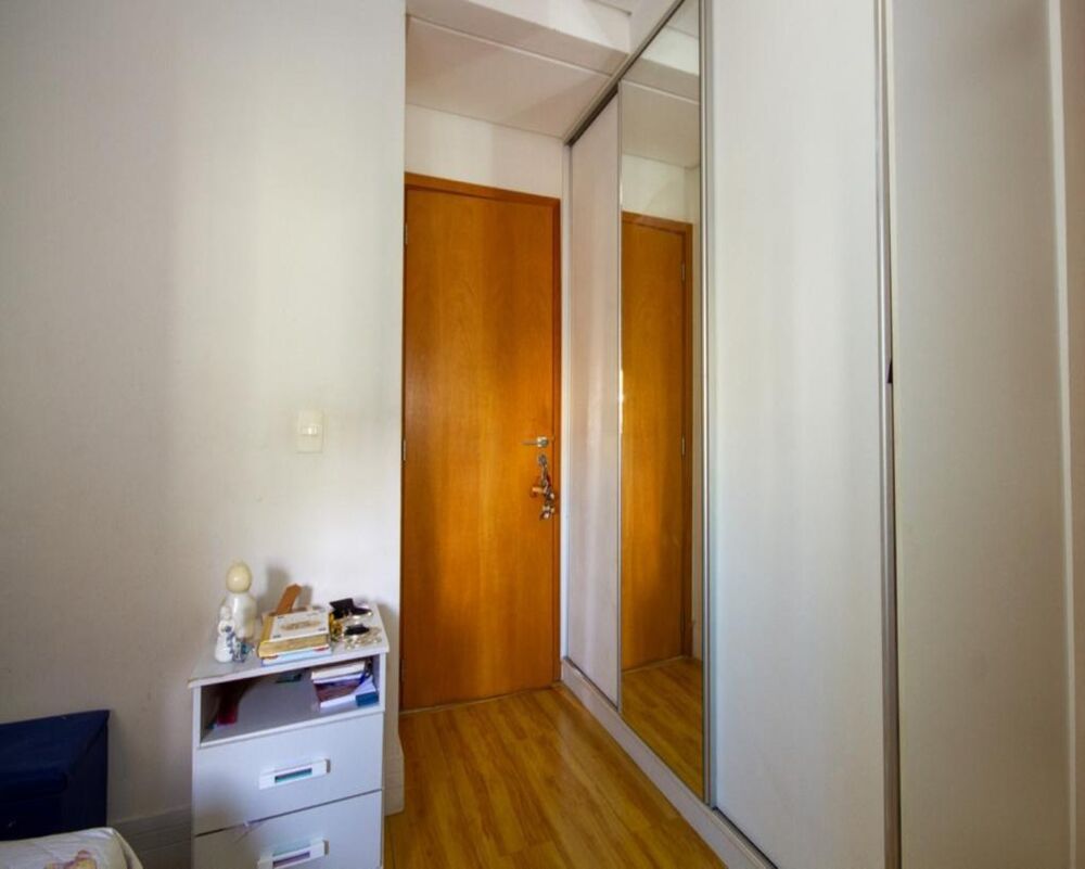 Flat/Apart Hotel à venda com 4 quartos, 225m² - Foto 2