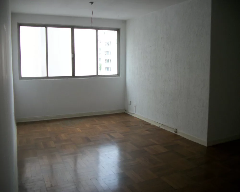 Apartamento para alugar com 3 quartos, 105m² - Foto 1