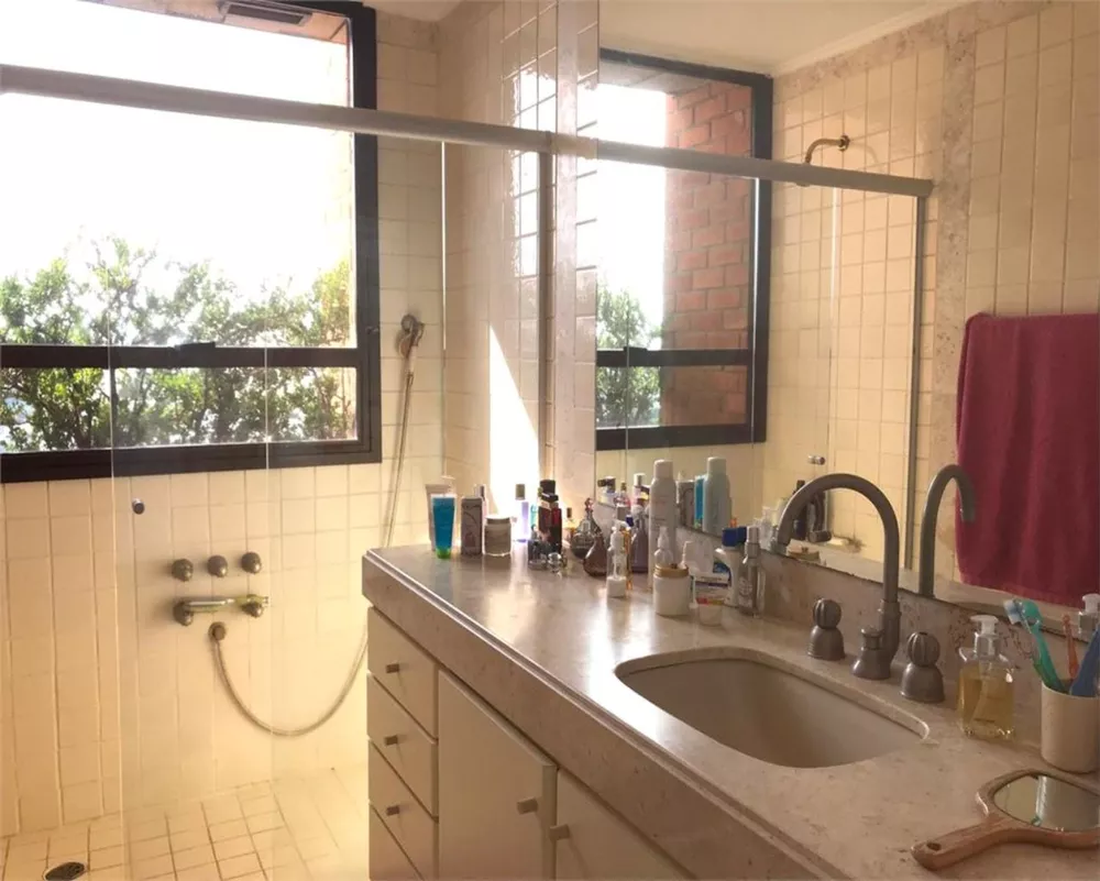 Apartamento à venda com 4 quartos, 260m² - Foto 7